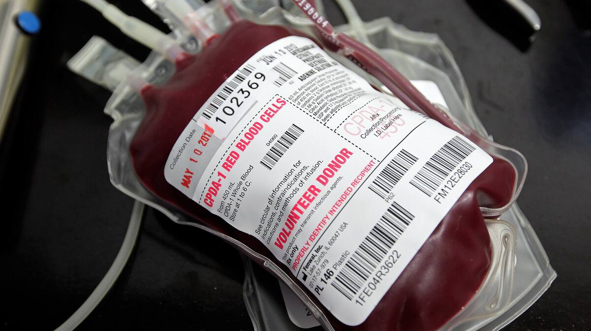 Dons de sang: plaidoyer pour lever l’interdiction faite aux hommes gais