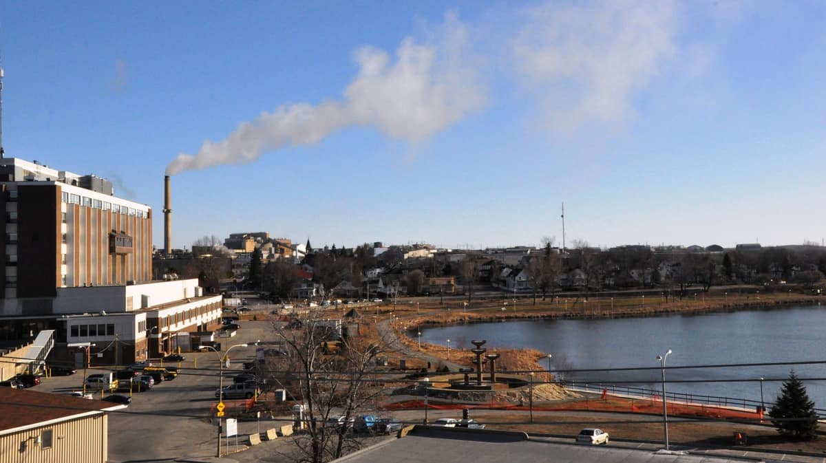 Cas de cancer à Rouyn-Noranda: les oppositions interpellent le gouvernement