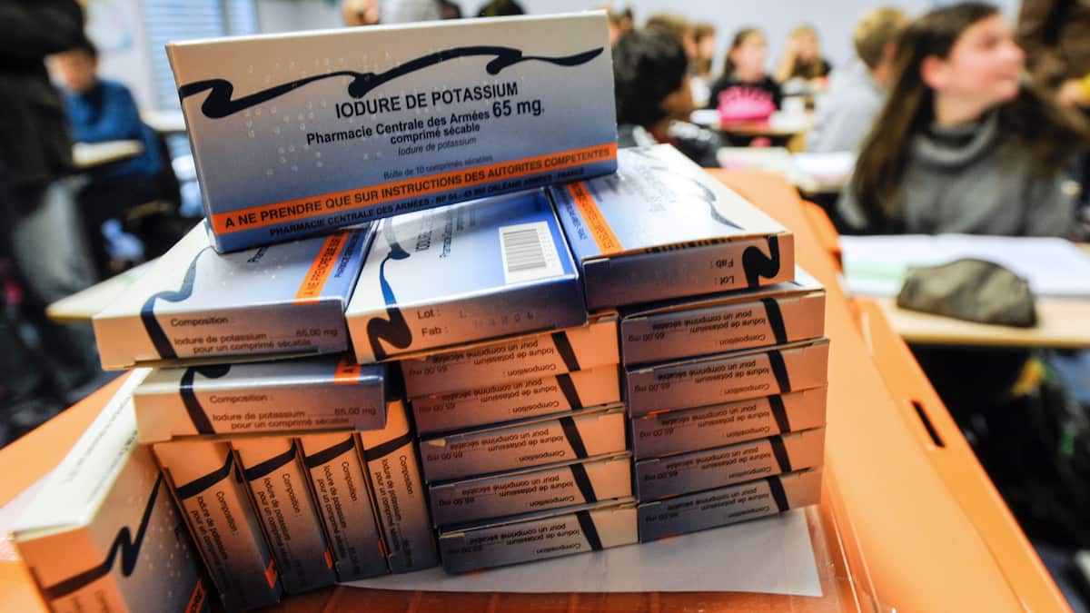 Risque nucléaire: à quoi servent les comprimés d'iode?