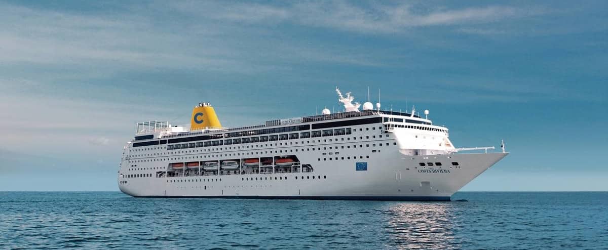 Passagere Positive Un Bateau De Croisiere Italien Confine Ses 700 Passagers Jdm