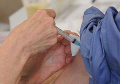 Campagne de vaccination: les Québécois plus satisfaits qu'ailleurs au pays