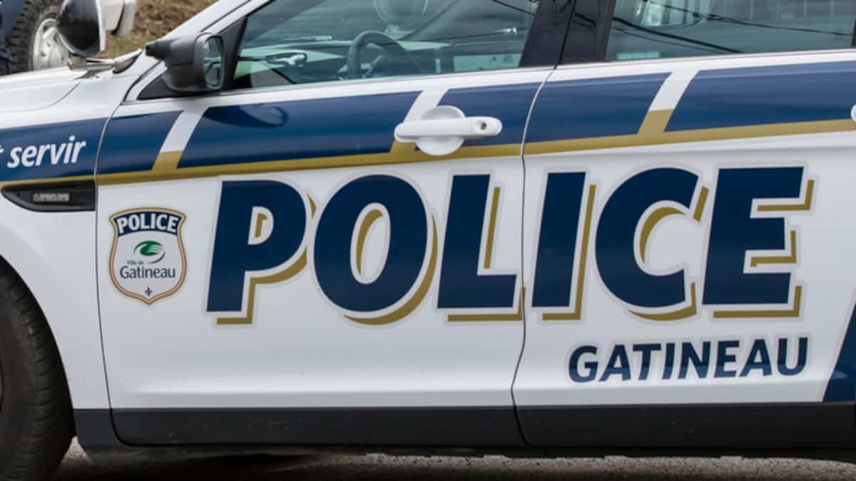Menaces envers une école secondaire: un ado est arrêté à Gatineau