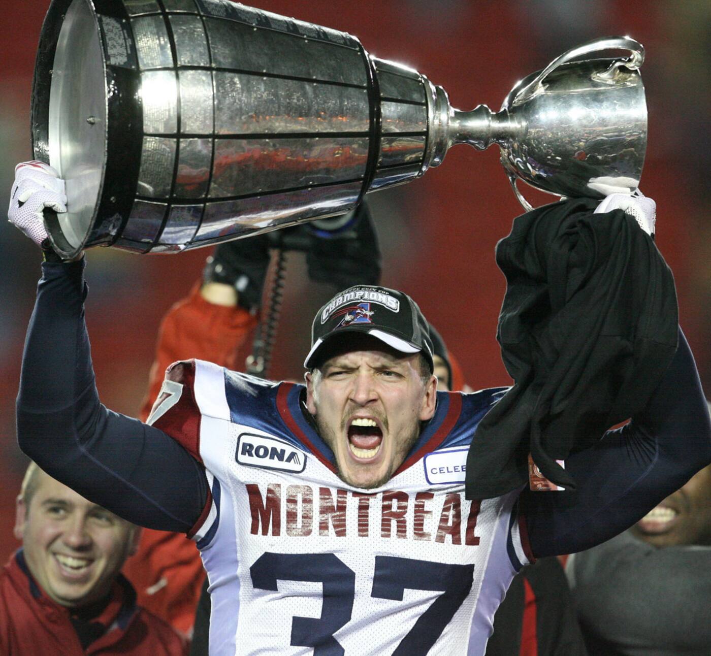 Force et courage pour le retraité Martin Bédard JDM