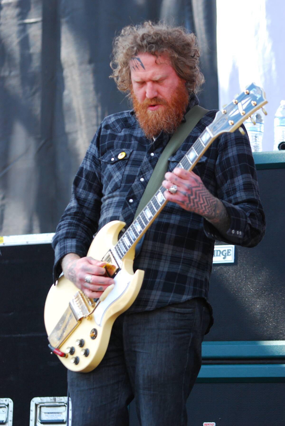 Mastodon Brent Hindsのギタリストは51歳で亡くなりました