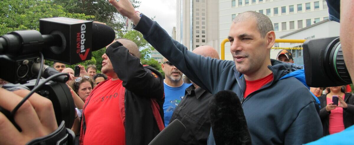 Gino Odjick resumes chemotherapy 1