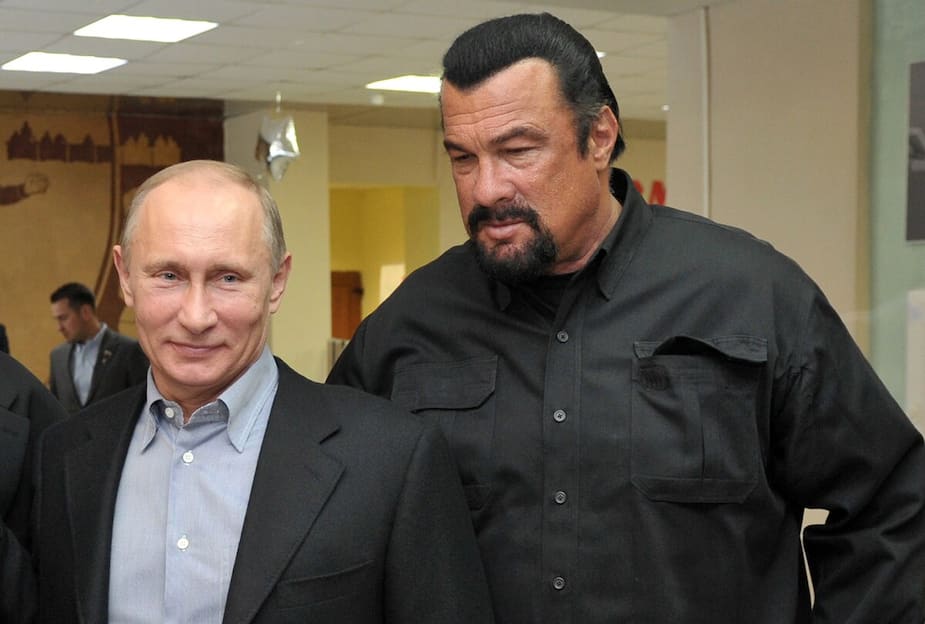 Image principale de l'article Steven Seagal parle enfin de l’invasion russe