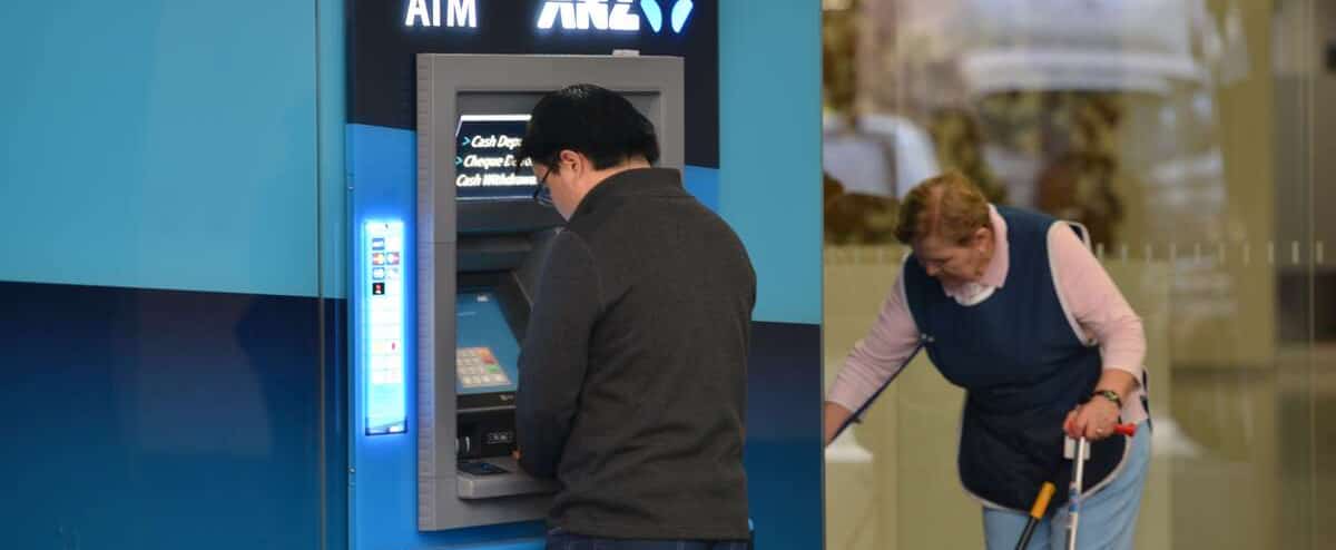 Hackers steal data from 14 million Australians Hackers steal data from 14 million Australians