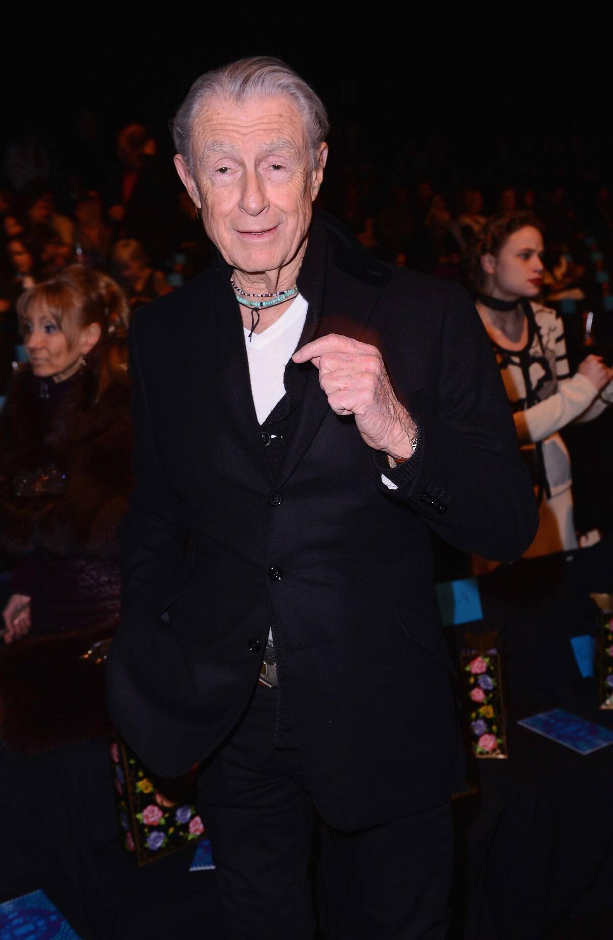 Joel Schumacher, réalisateur de deux «Batman», est mort | TVA Nouvelles