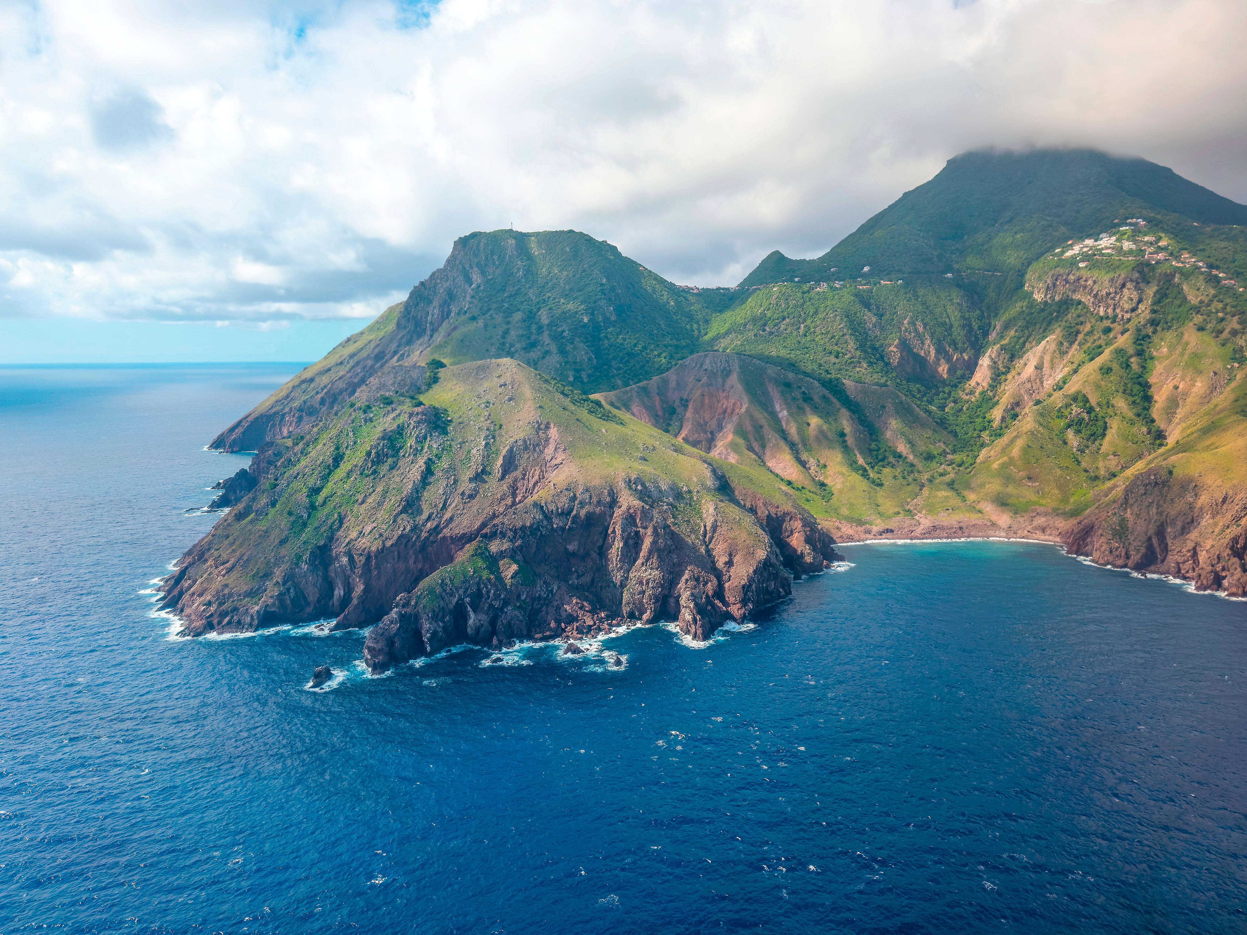 Saba : l'île volcanique des Caraïbes dont vous n'avez jamais entendu ...