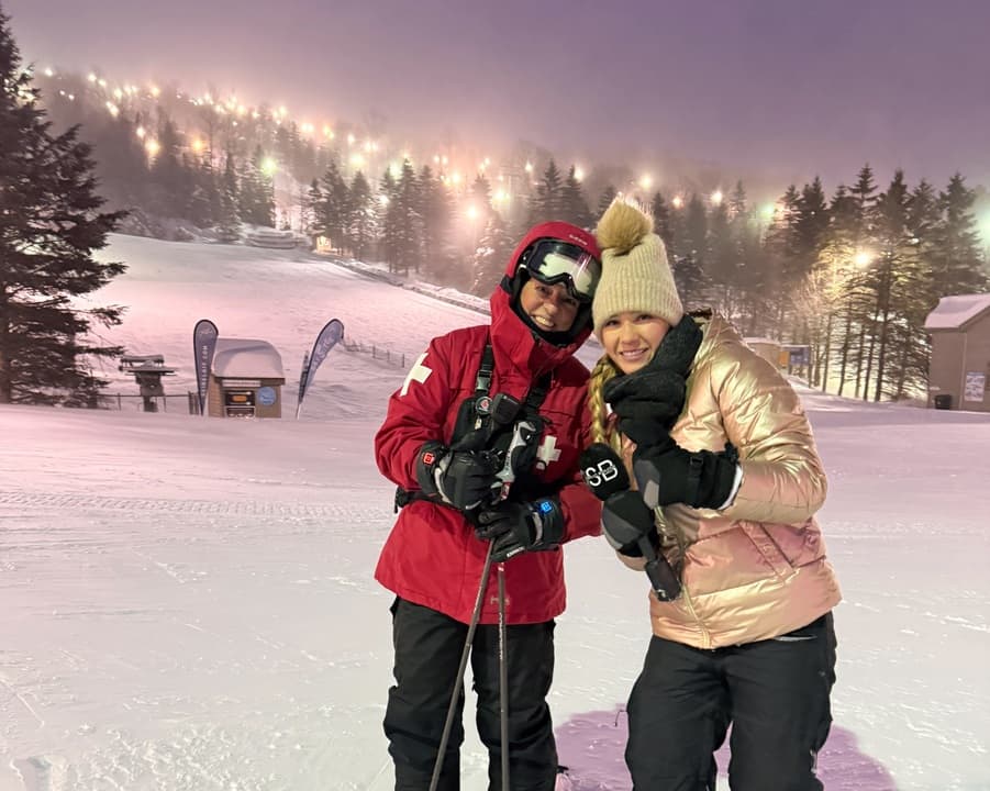 Avant la glisse, un travail invisible mais crucial