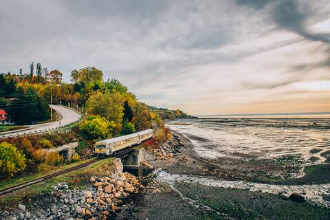 5 unforgettable train journeys to take in Canada