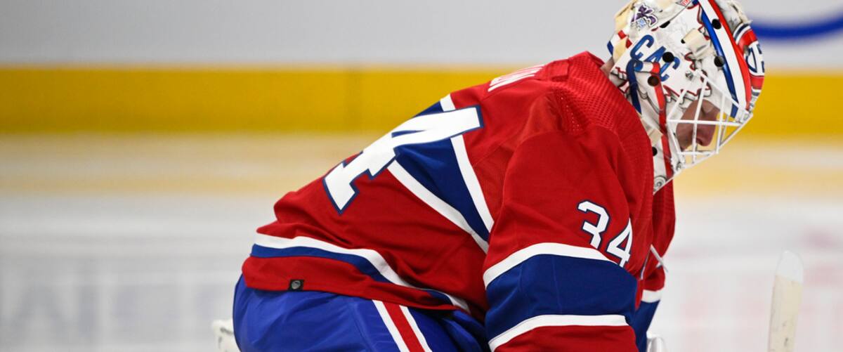 Jake Allen foudroyé par le Lightning