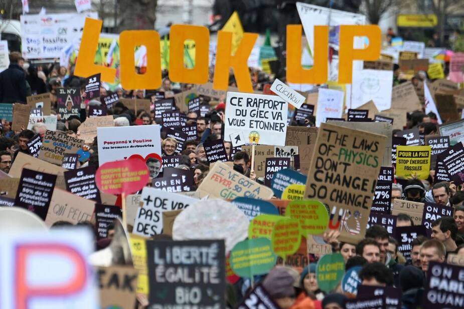 Image principale de l'article On force le débat sur la crise climatique