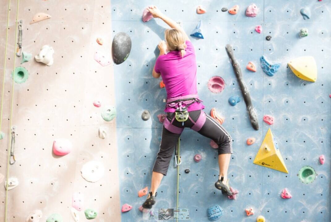 L’escalade : un sport complet et sécuritaire 
