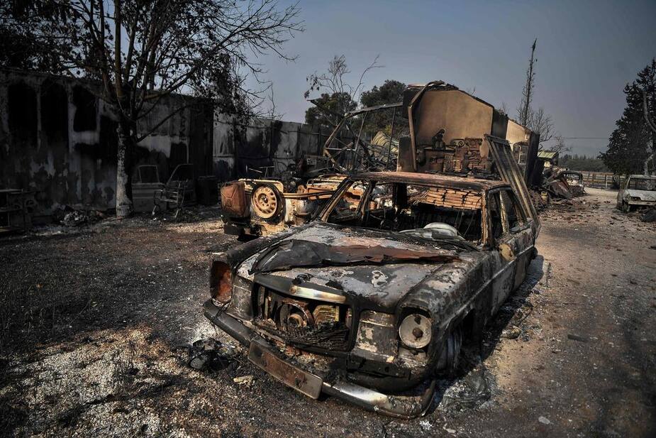 Image principale de l'article Des incendies ravagent un village en Grèce