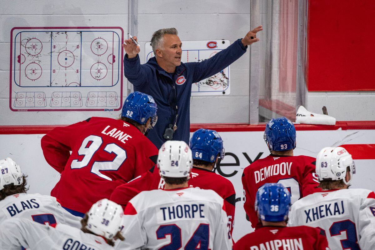 Maniez-vous, les gars!
Maniez-vous, les gars!