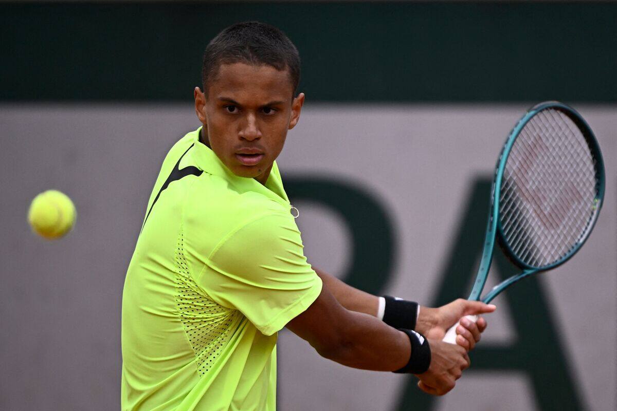 Un Gabriel Diallo spectaculaire se paie une t&ecirc;te de s&eacute;rie &agrave; Roland-Garros
