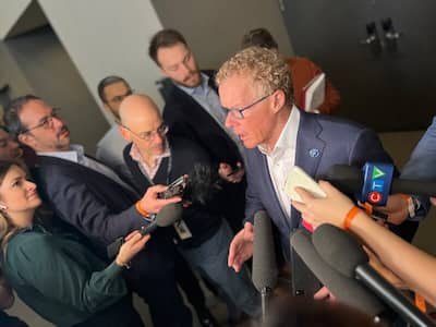 Uno de los muchos proyectos de Quebec en el Neutral el 28 de mayo, aquí en Laval.