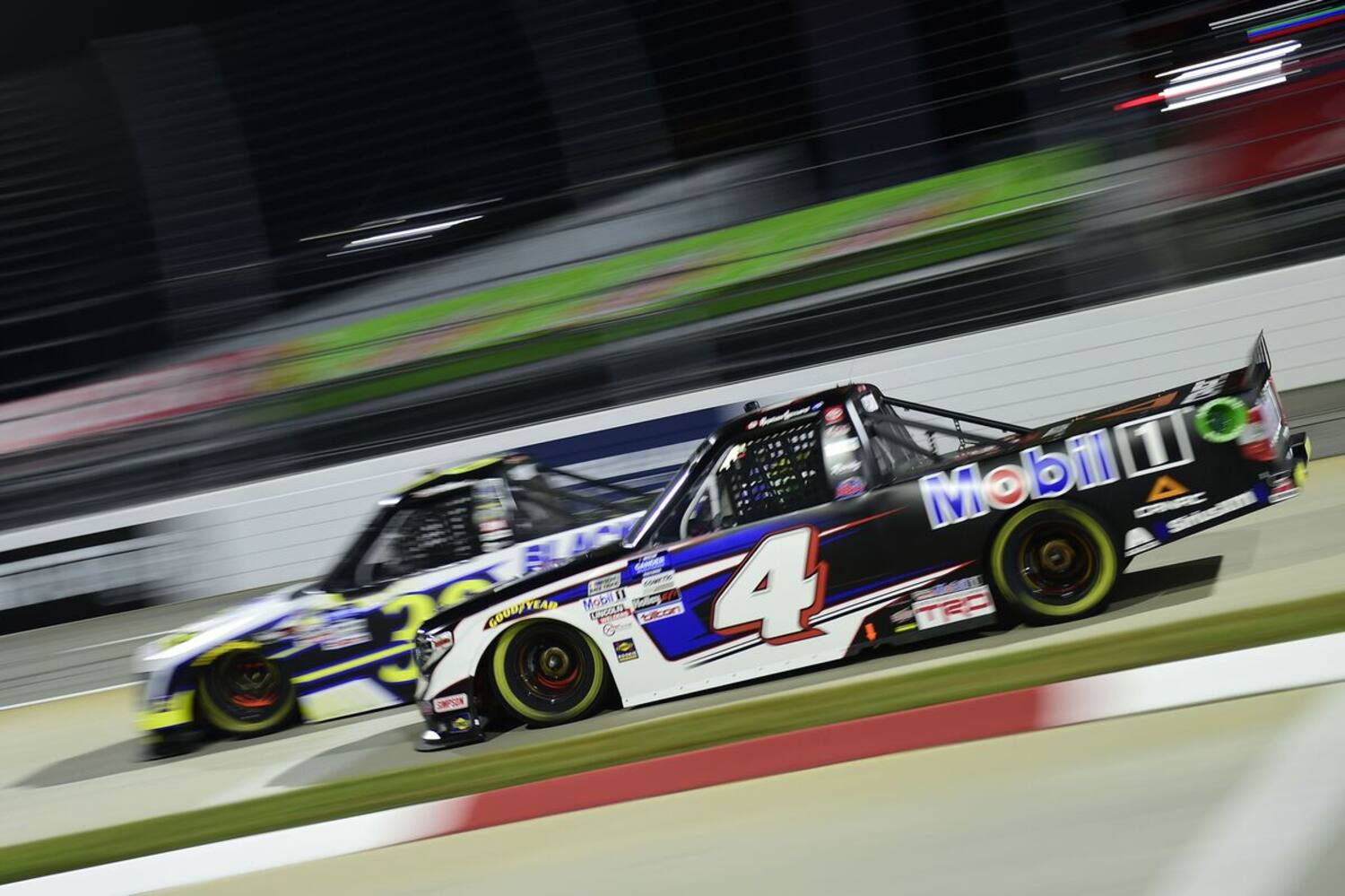 Nascar Raphael Lessard Schemes NASCAR: Raphaël Lessard se fait sortir en fin de course | JDQ