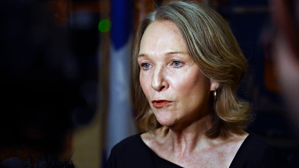 Santé mentale : Québec veut assouplir les règles pour hospitalisation forcée afin d'éviter des drames