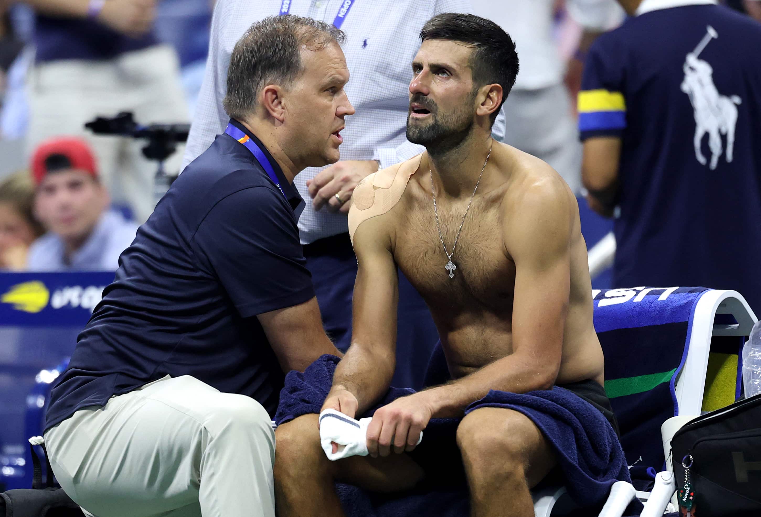 Novak Djokovic a dû recevoir des traitements durant son match de premier tour à l’US Open, dimanche. Un match que le Serbe de 39 ans a éventuellement perdu.