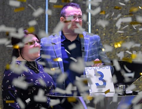 Un chiffre chanceux lui rapporte le gros lot