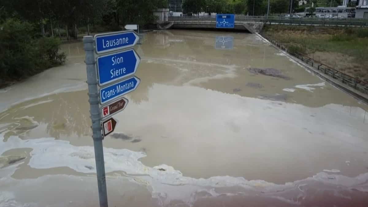 VIDÉOS | Sept morts dans des intempéries en Europe