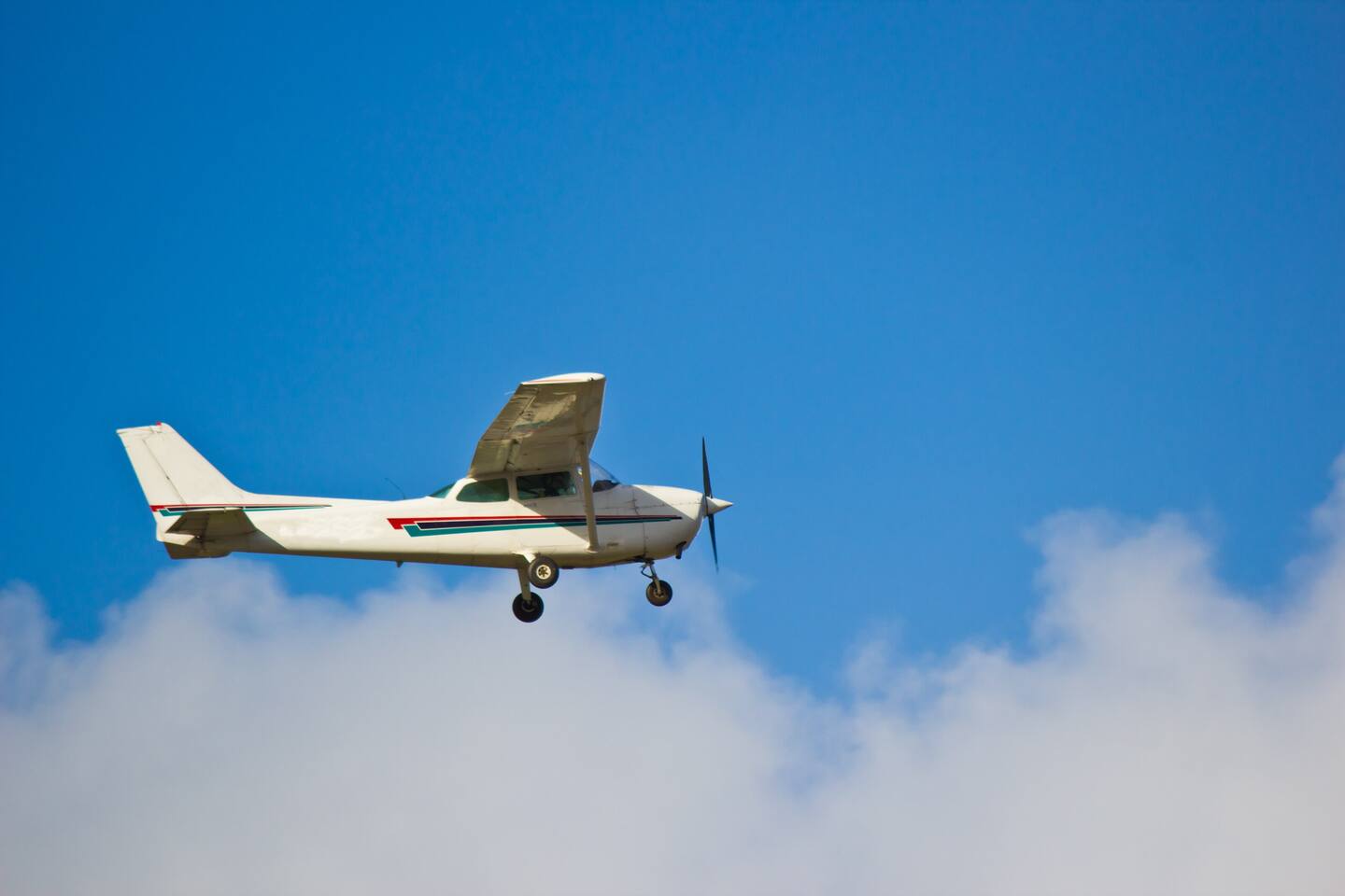 Fin des poursuites et déménagement di Collège Select Aviation à Gatineau