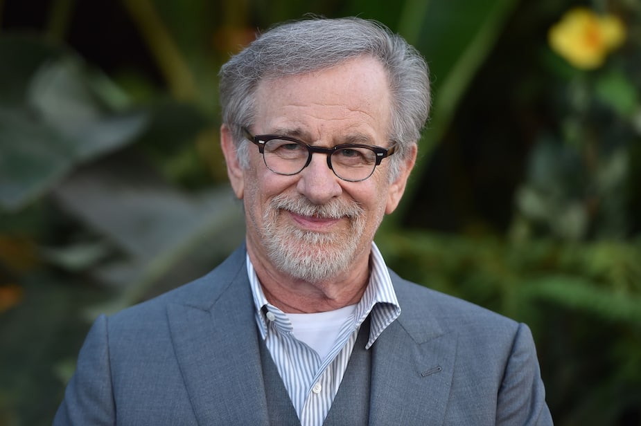 Image principale de l'article Steven Spielberg signe un contrat