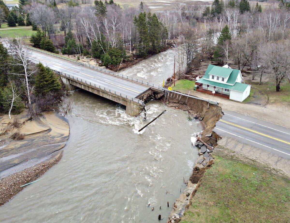 «C’est le néant et c’est difficile à vivre» des sinistrés de Baie