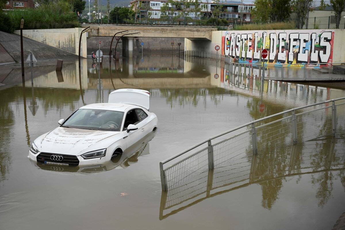 Inondations en Espagne: apr&egrave;s Valence, au tour de Barcelone d'&ecirc;tre sous des trombes d&rsquo;eau