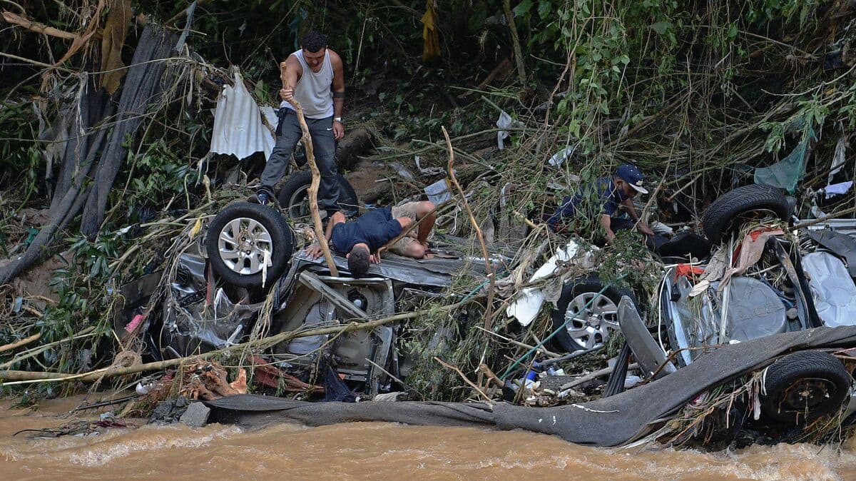 Au moins 78 morts dans des inondations au Brésil