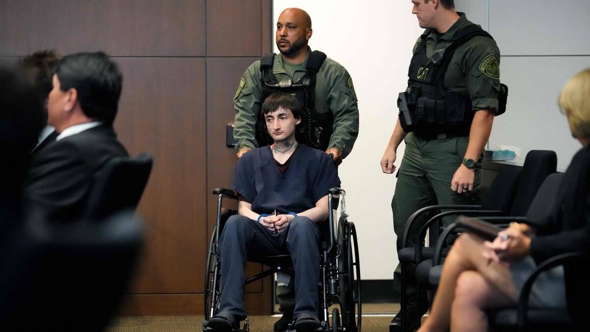 Fusillade de Highland Park: l’accusé plaide non coupable à la surprise générale