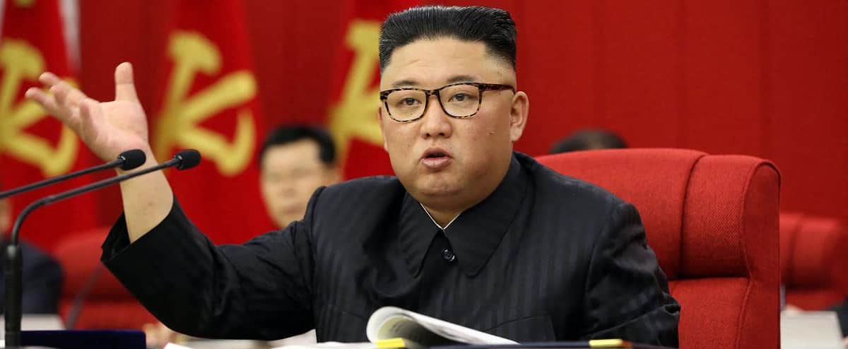 Kim diz que a Coréia do Norte deve se preparar para “diálogo e confronto” com Washington Kim diz que a Coréia do Norte deve se preparar para “diálogo e confronto” com Washington