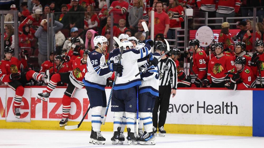 Un premier trophée des Présidents pour les Jets