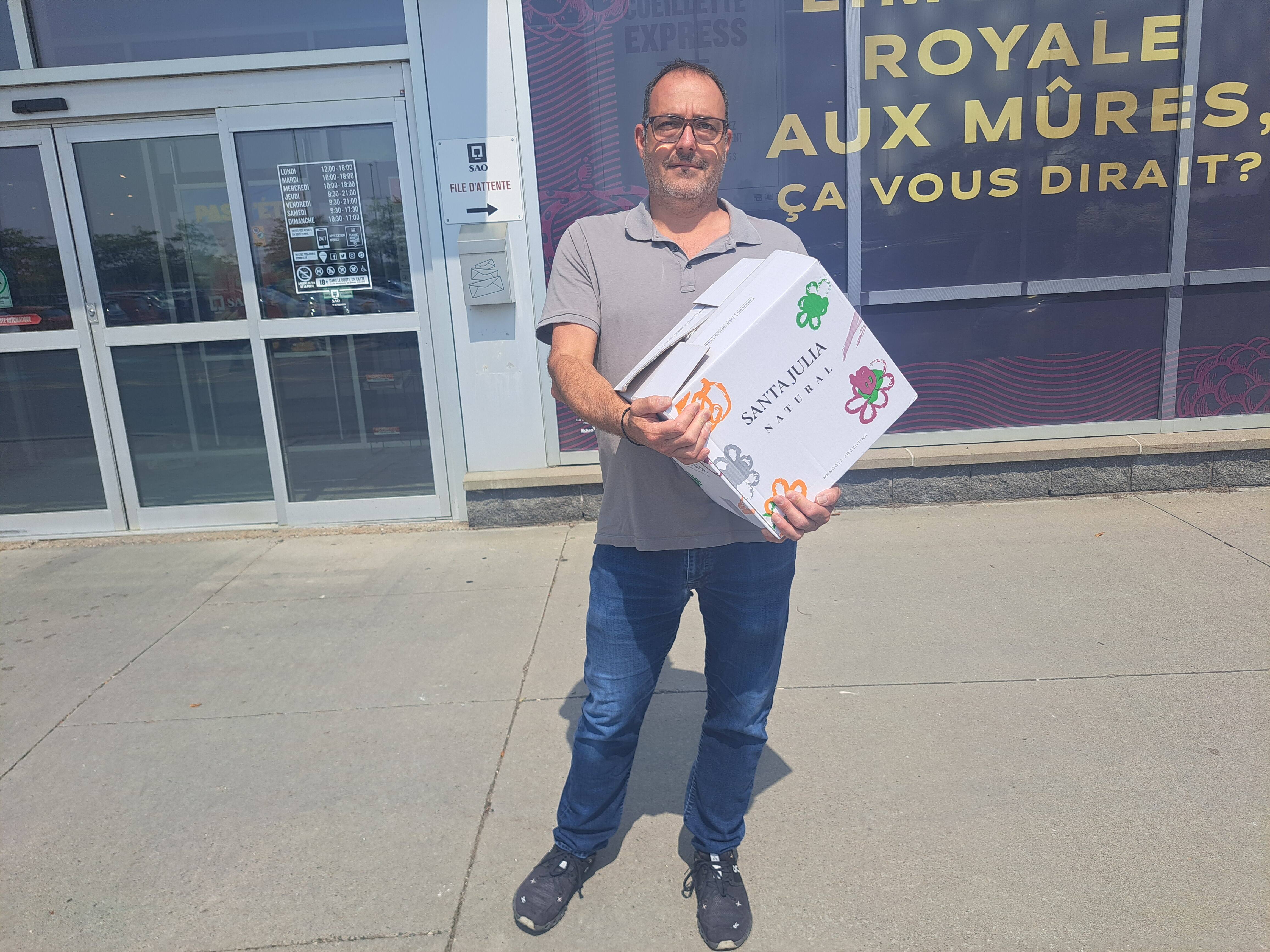 La SAQ resserre sa politique de remboursement et d&rsquo;&eacute;change dans ses succursales; de l&rsquo;incompr&eacute;hension chez les consommateurs