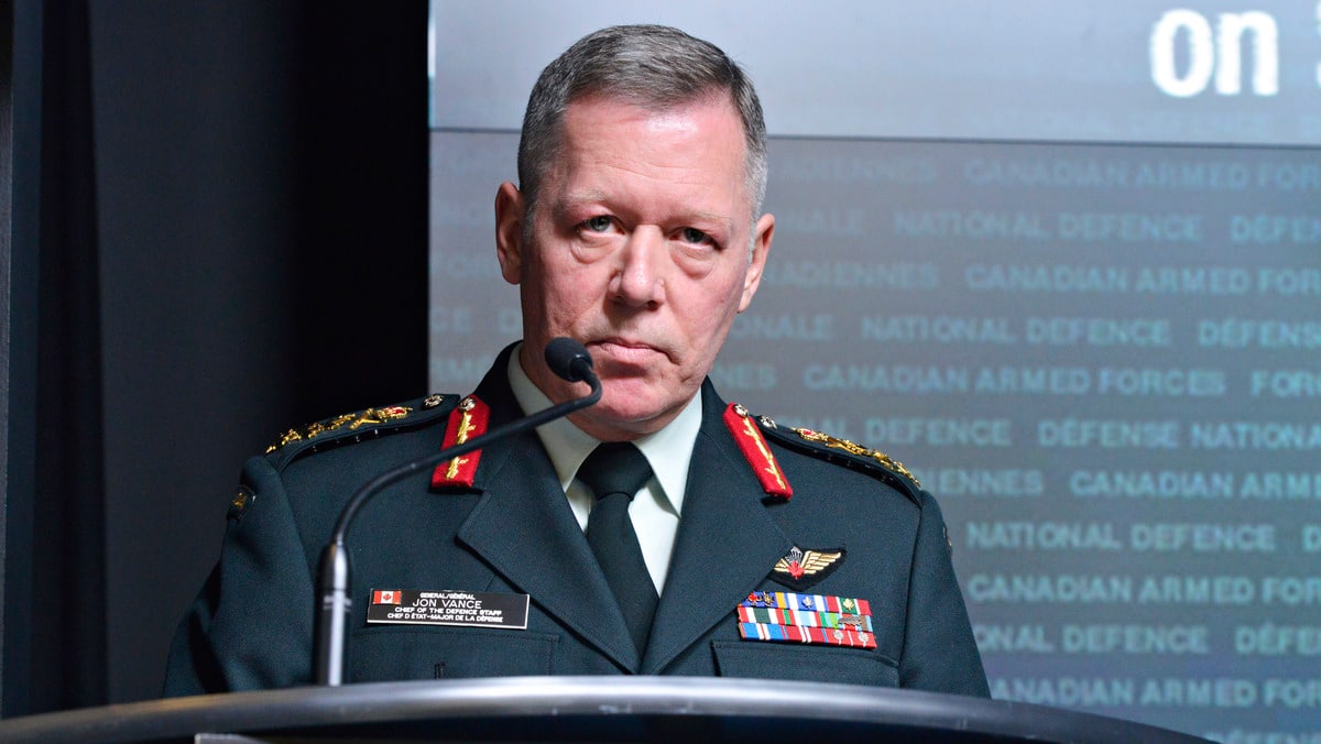 Le général Jonathan Vance plaide coupable d’entrave à la justice