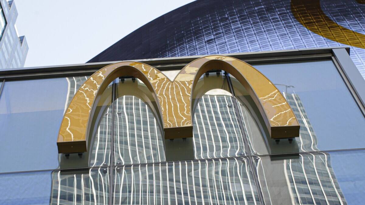 L'ex-patron de McDonald's restitue 105 M$ pour régler un différend judiciaire