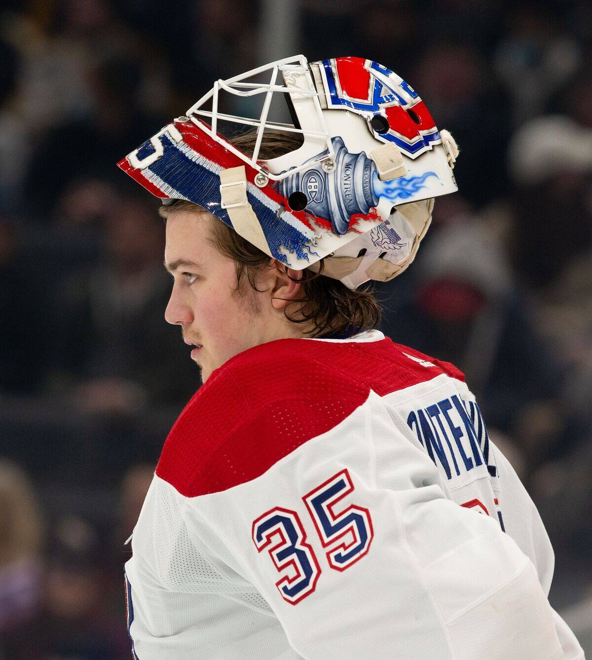 Samuel Montembeault se l&egrave;ve et le Canadien gagne enfin