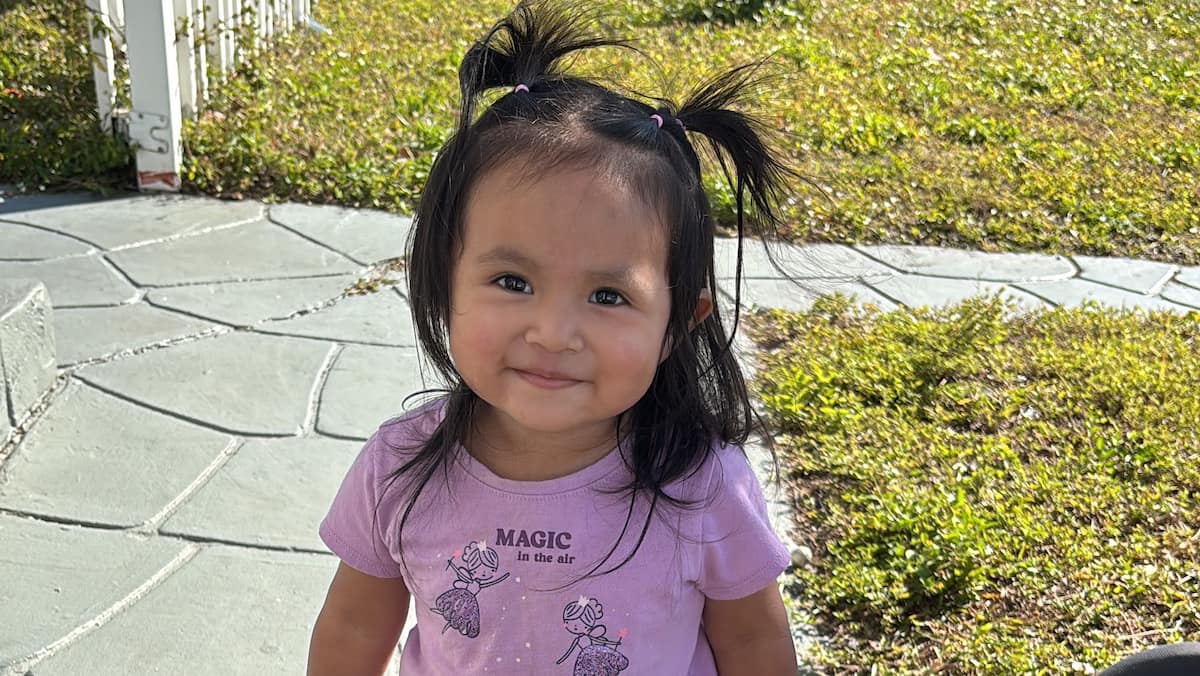 2-year-old girl forgotten in car by caregiver dies in Florida 2-year-old girl forgotten in car by caregiver dies in Florida