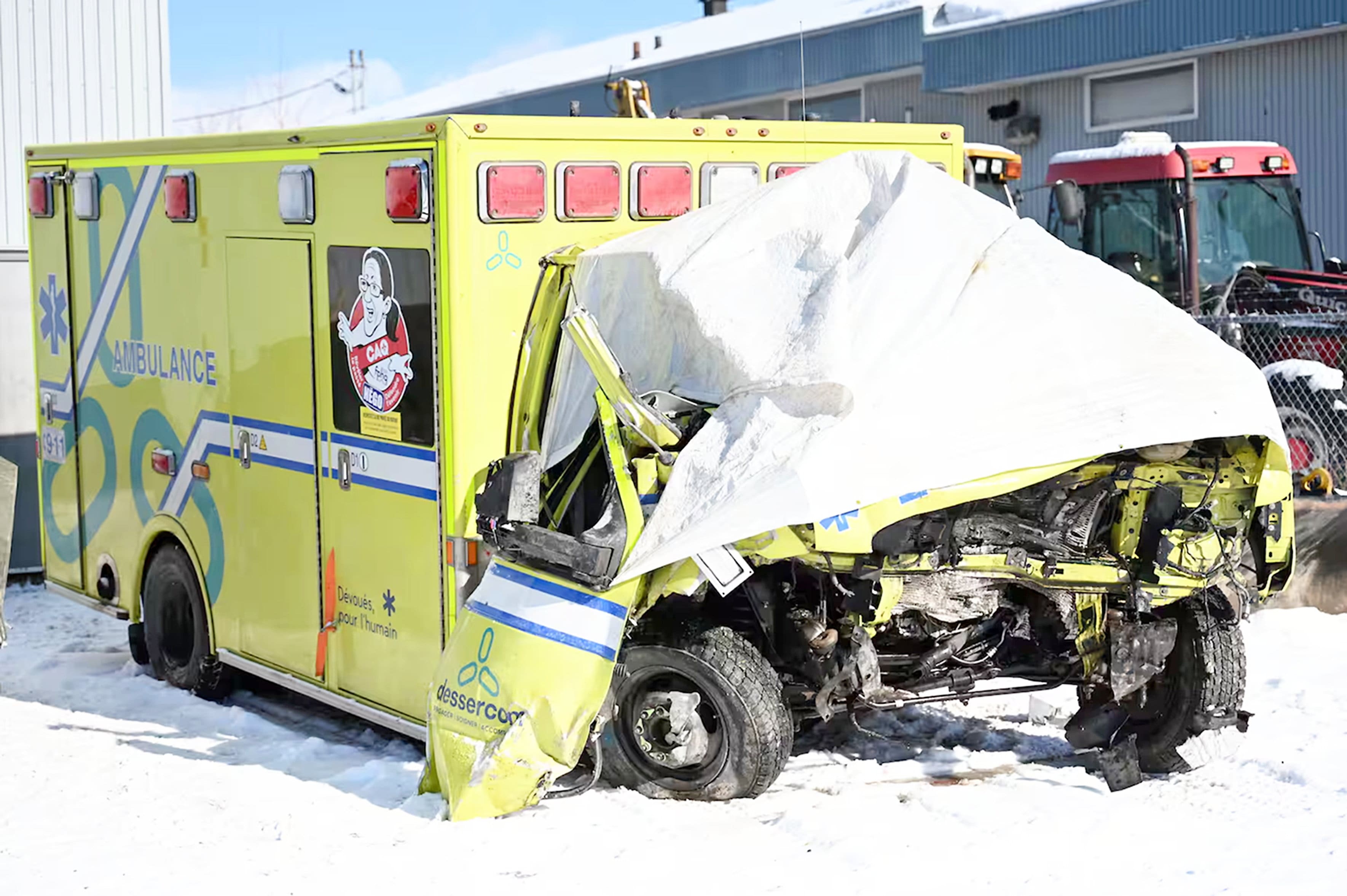 Un aîné mort dans une collision n’aurait pas dû conduire