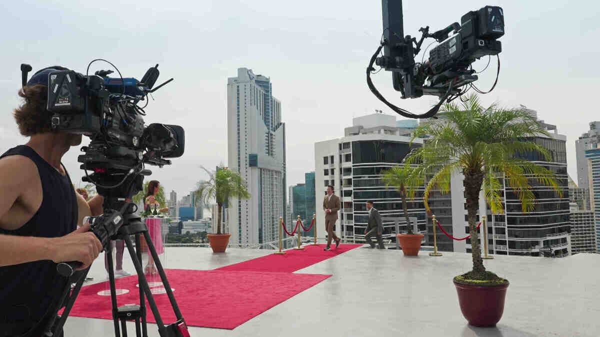 [VID&Eacute;OS] &laquo;Sortez-moi d&rsquo;ici!&raquo;: Les secrets de la jungle&raquo;: plus chaud, plus humide, plus de moustiques et plus profond&eacute;ment dans la jungle