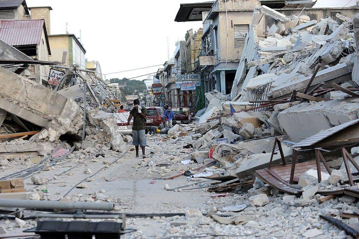 Dix Ans Apres Le Seisme En Haiti Des Survivants Oublies De Tous Jdm
