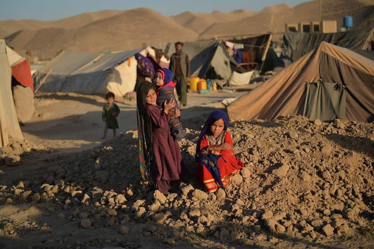 En Afghanistan, des familles vendent leurs fillettes pour ne pas mourir de faim