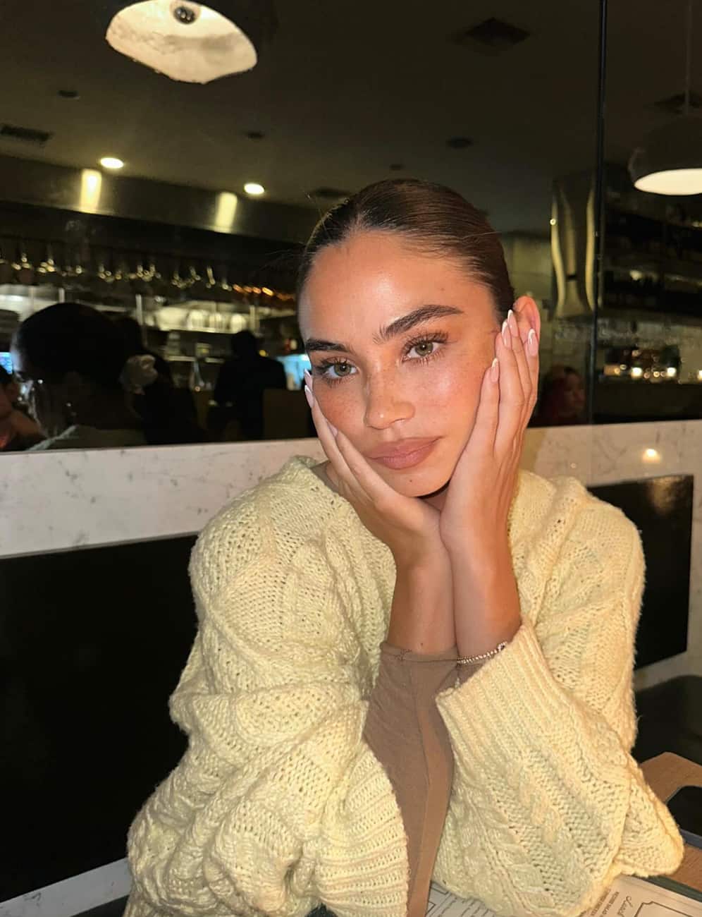 Cache-cernes: les 10 meilleurs de tous les temps