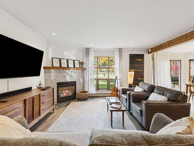 Ce condo avec vue sur la montagne fait rêver 