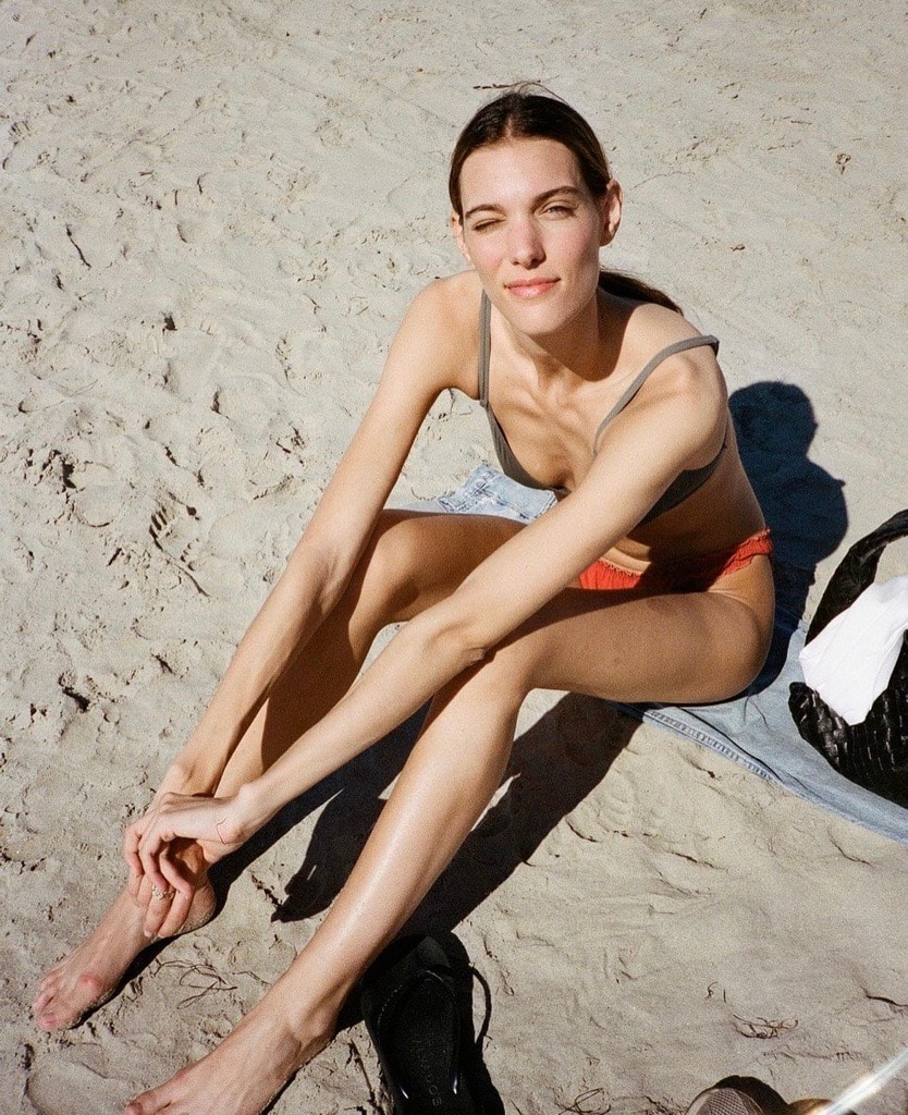 10 looks hypnotisants de Charlotte Cardin en 2023