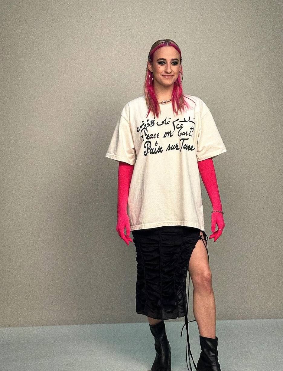 Éléonore Lagacé maîtrise la culotte apparente sexy