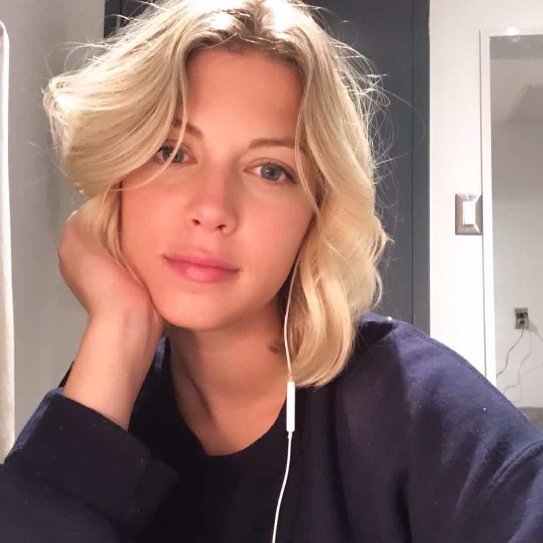 Catherine St-Laurent porte cette tendance cheveux