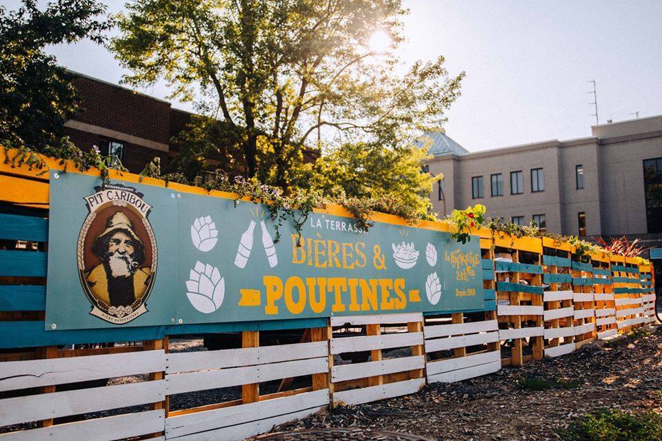 La terrasse éphémère «Bières & Poutine» de retour